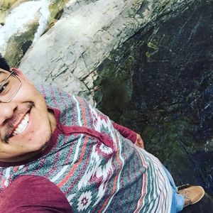 Meet your Posher, Elias